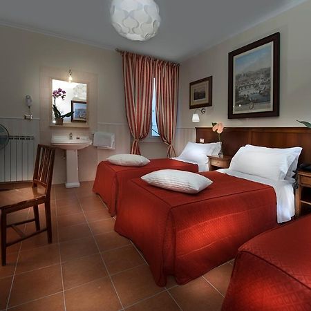 Budget Rooms Des Artistes Rom Exterior foto