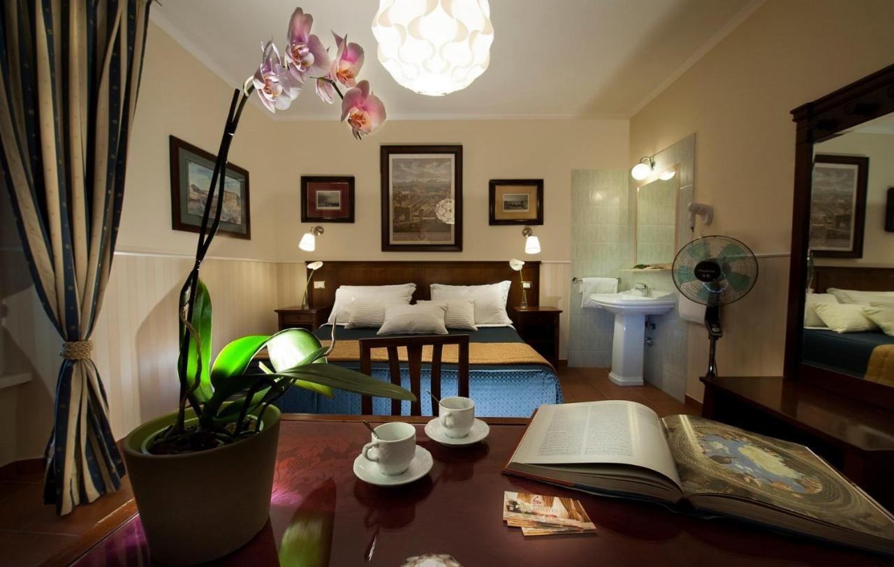 Budget Rooms Des Artistes Rom Exterior foto