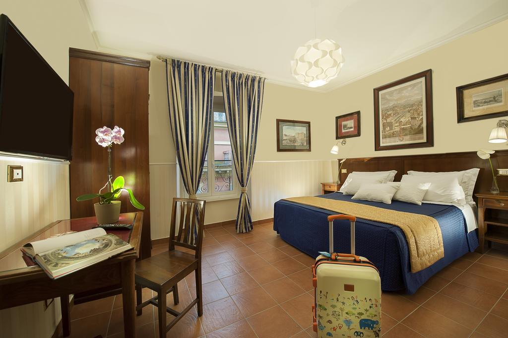 Budget Rooms Des Artistes Rom Exterior foto