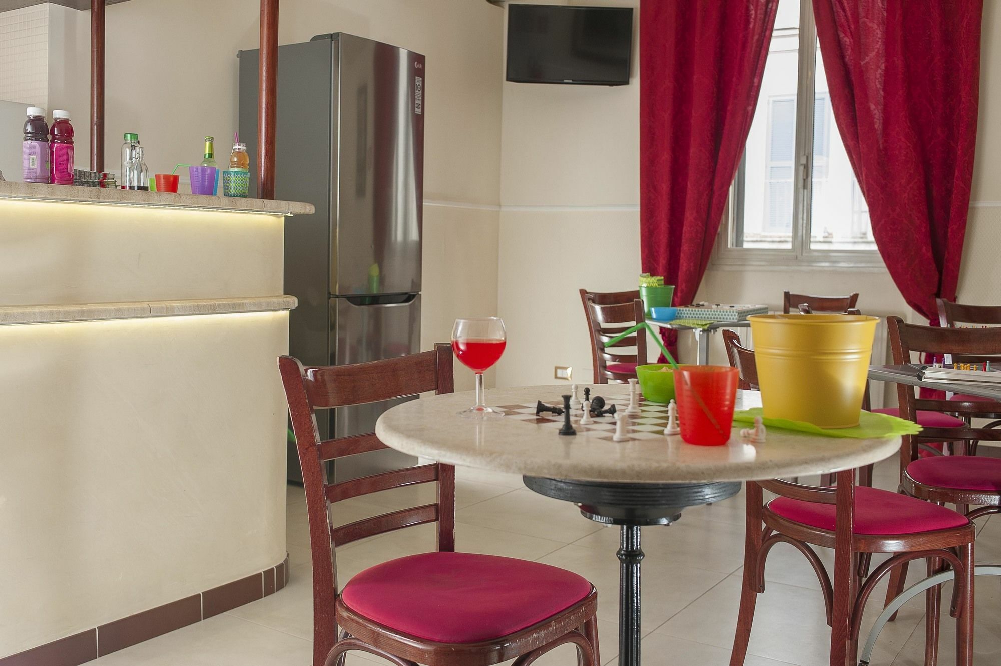 Budget Rooms Des Artistes Rom Exterior foto