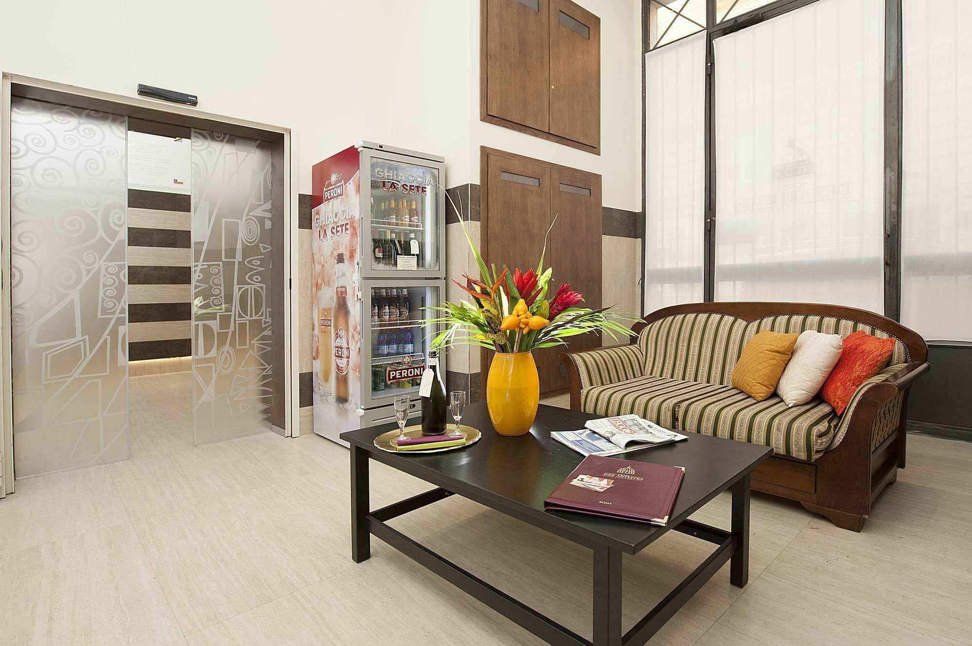 Budget Rooms Des Artistes Rom Exterior foto