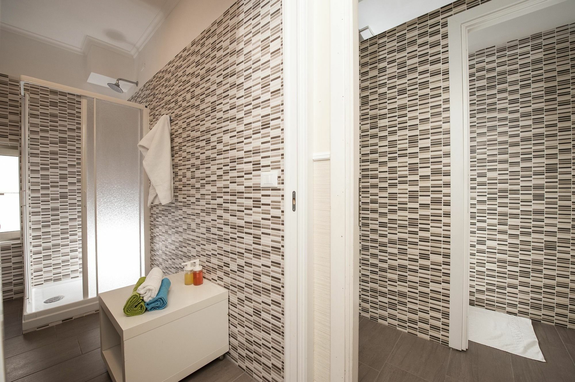Budget Rooms Des Artistes Rom Exterior foto
